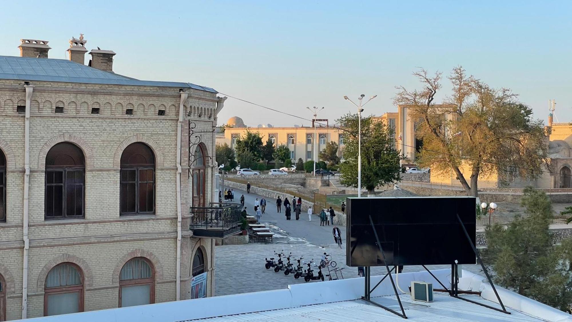 Mahbubakhon Guest House In Old City Bukhara Exterior foto